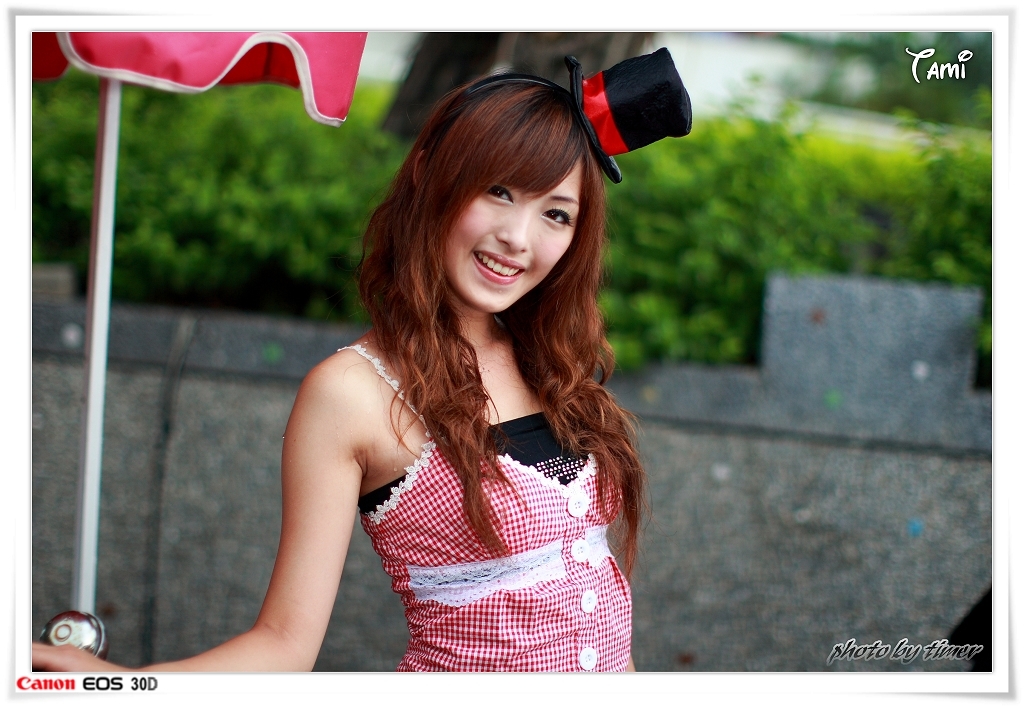 台湾清纯美女-Tami-兒童育樂中心外拍